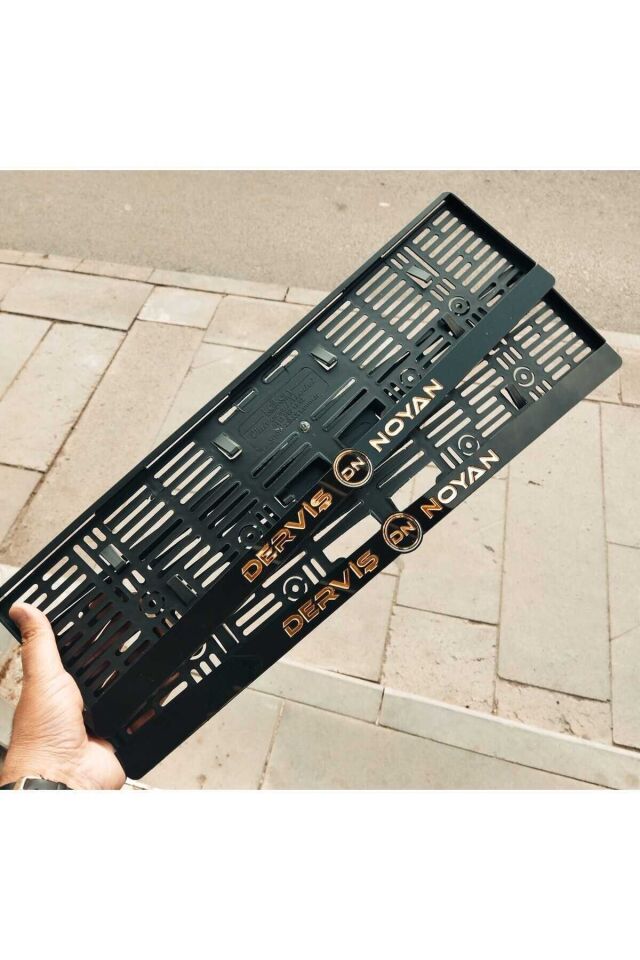 PLAKALIK İSİMLİ KİŞİYE ÖZEL LAZER KESİM PLEKSİ ( 2 ADET)