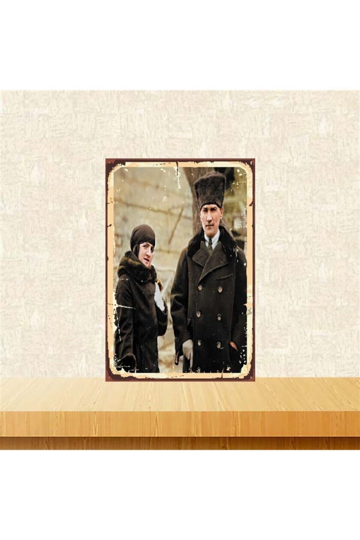 Mustafa Kemal Atatürk Retro Ahşap Poster 20-30 cm Tkfx4003
