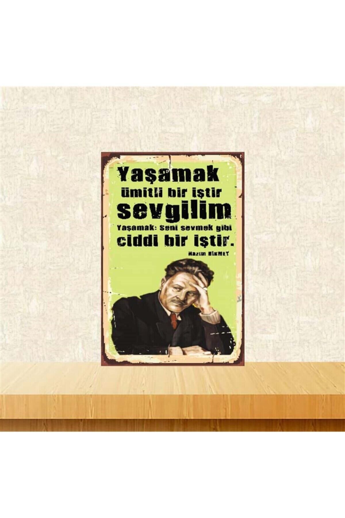 Nazım Hikmet Sevmek Gibi Ciddi Bir Iştir 20-30 Cm Retro Ahşap Poster