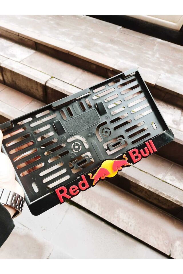 Kare Plakalık Red Bull Model Takmatik Pleksi 3d Kabartma Kişiye Özel Lazer Kesim [ araç için ]