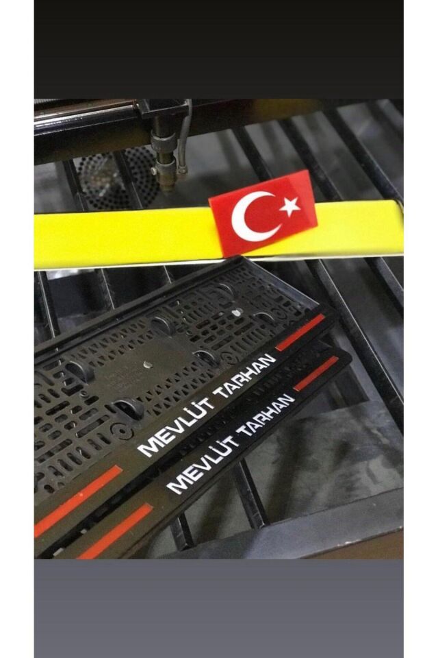 LAZER KESİM KİŞİYE ÖZEL 2 ADET LÜKS PİANOBLACK OTO PLAKALIK