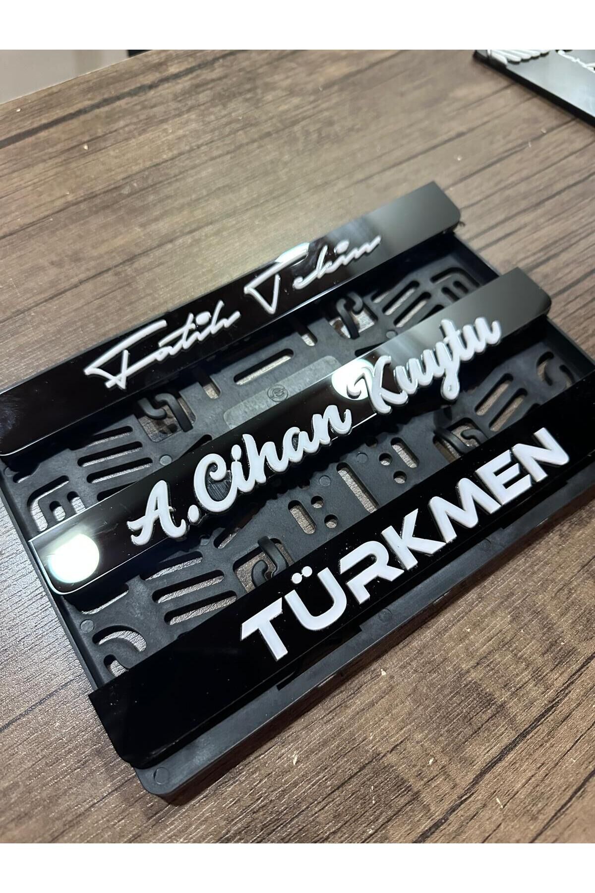 Kişiye Özel Motor Plakalık Kabartmalı Pleksi Lüx