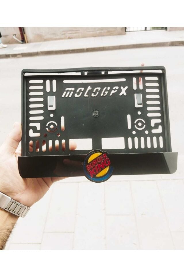 MOTOR PLAKALIK FİRMALARA ÖZEL TAKMATİK LAZER KESİM PLEKSİ