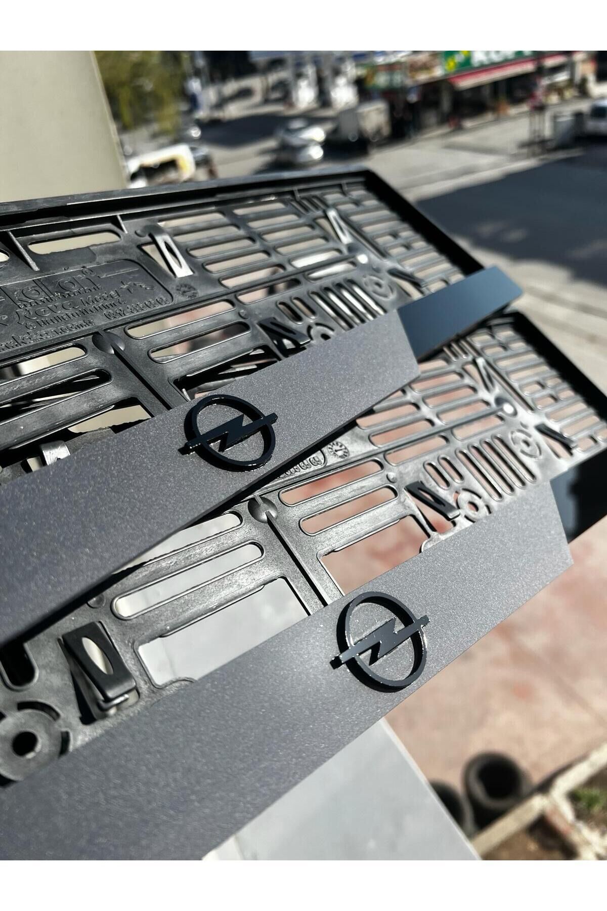 Opel Logolu Mat Pleksi Plakalık Uyumlu