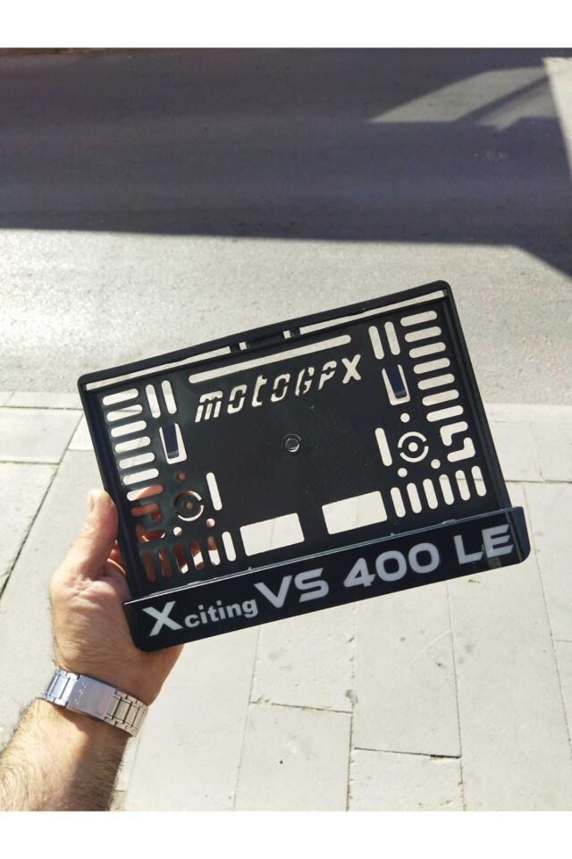 MOTORSİKLET PLAKALIK VS 400 LE LAZER KESİM PLEKSİ