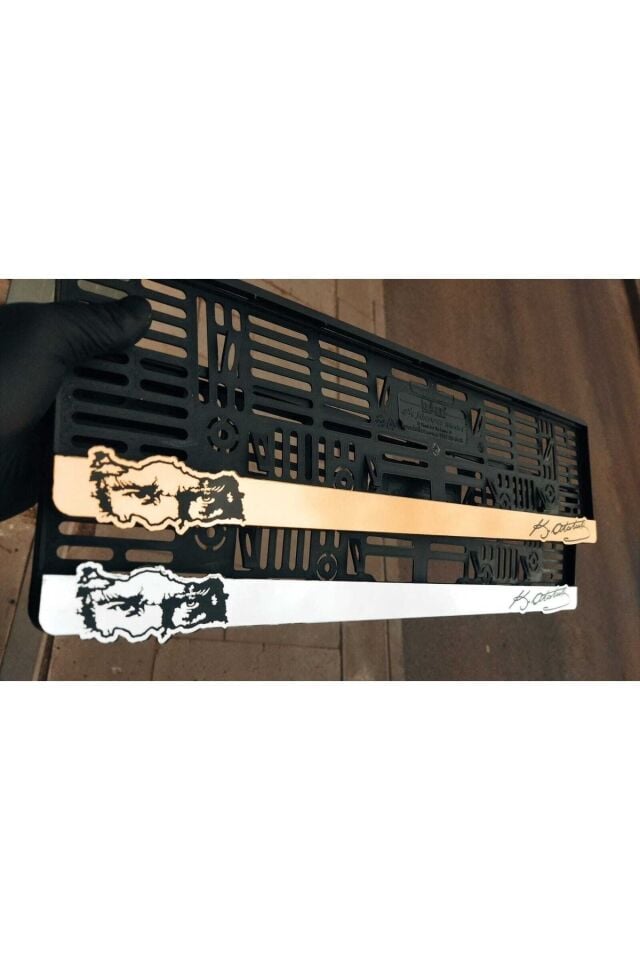 Plakalık Atatürk Göz Ve Imzalı Takmatik Lazer Kesim Aynalı Pleksi ( 2 Adet )