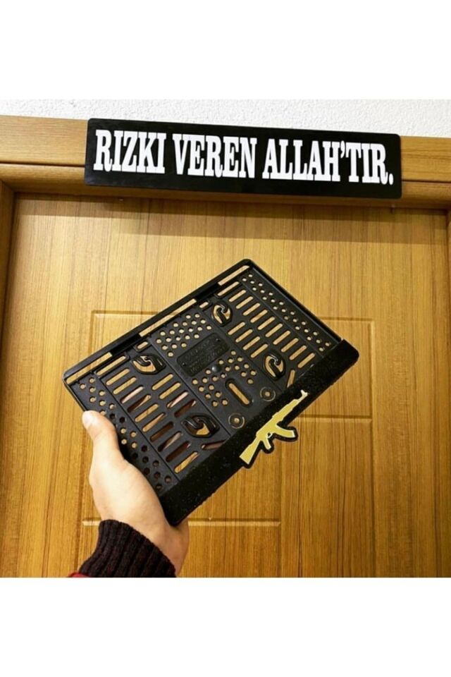 Silah Figürlü Motosiklet Plakalık – Pleksi Lazer Kesim Motor Plakalık