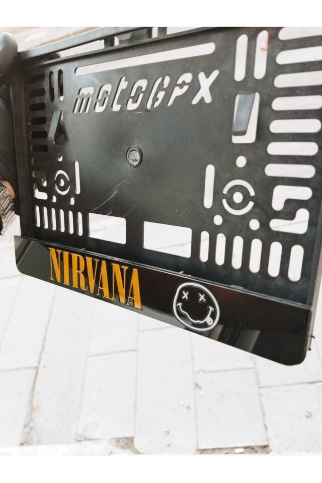 Motor Plakalık ' Nırvana ' Takmatik Lazer Kesim Pleksi ( 1 Adet )
