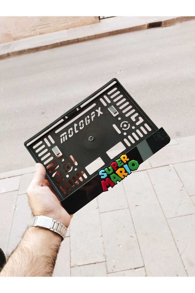 Motorsiklet Plakalık Lazer Kesim Pleksi| Isimli Plakalık |kişiye Özel Plakalık| Mario