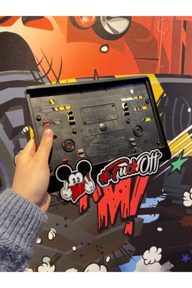 Mickey Mouse Tasarımlı Motor Plakalık 3D Pleksi Takmatik