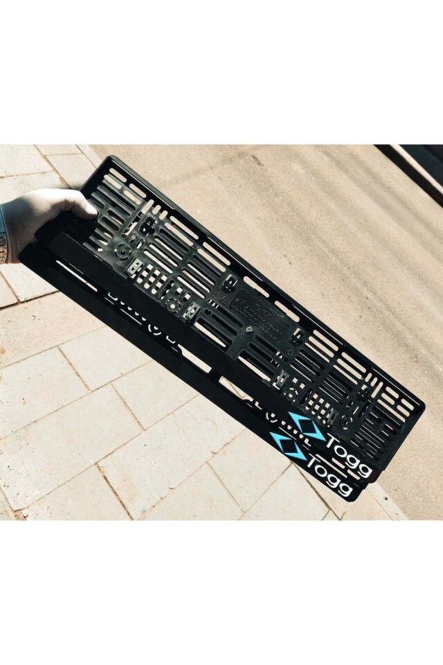 Plakalık Togg Model Araç Pleksi Takmatik Lazer Kesim Çift