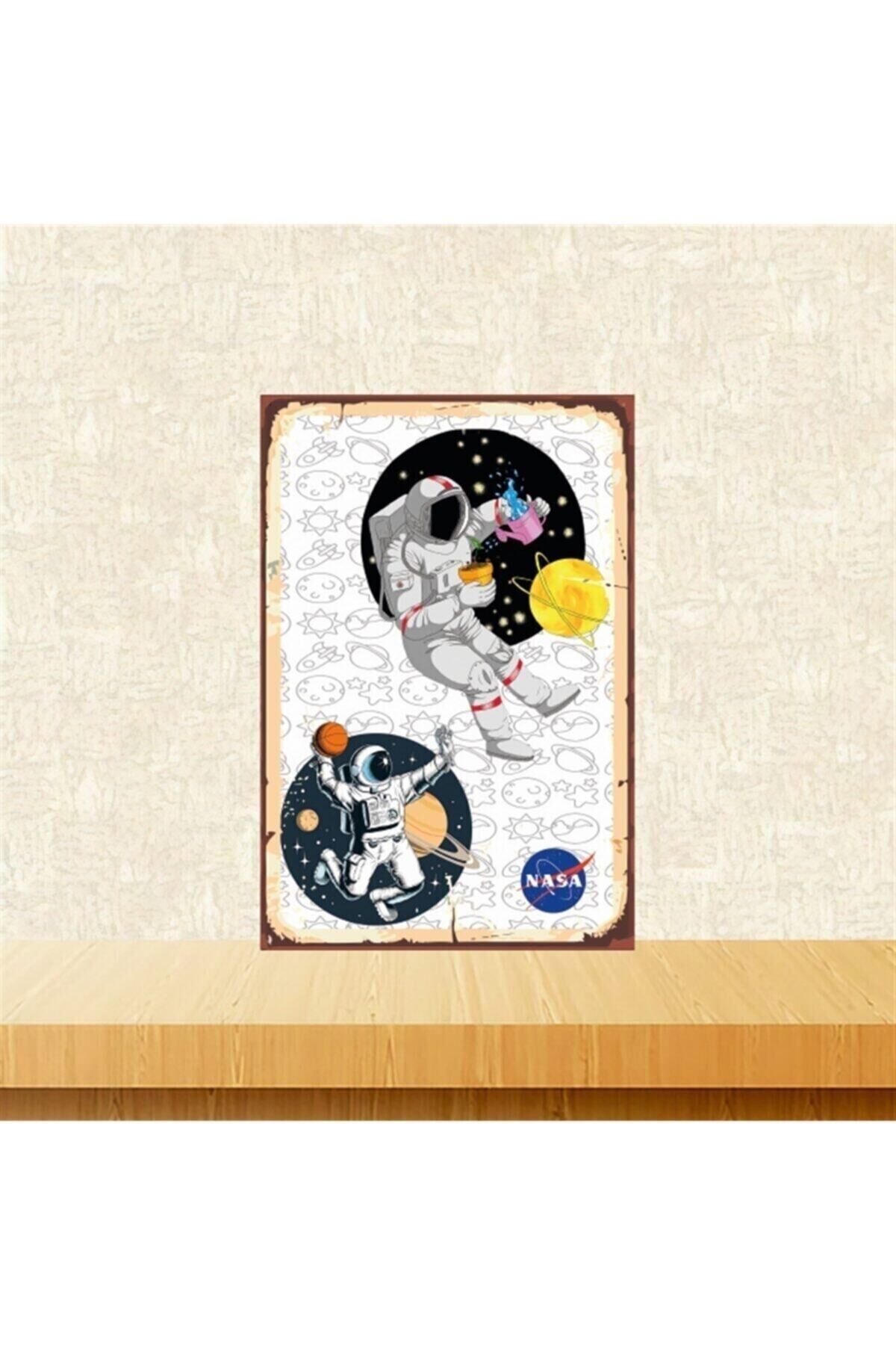 Nasa Astronot Tasarımlı 20-30 Cm Retro Ahşap Tablo Tkfx5898