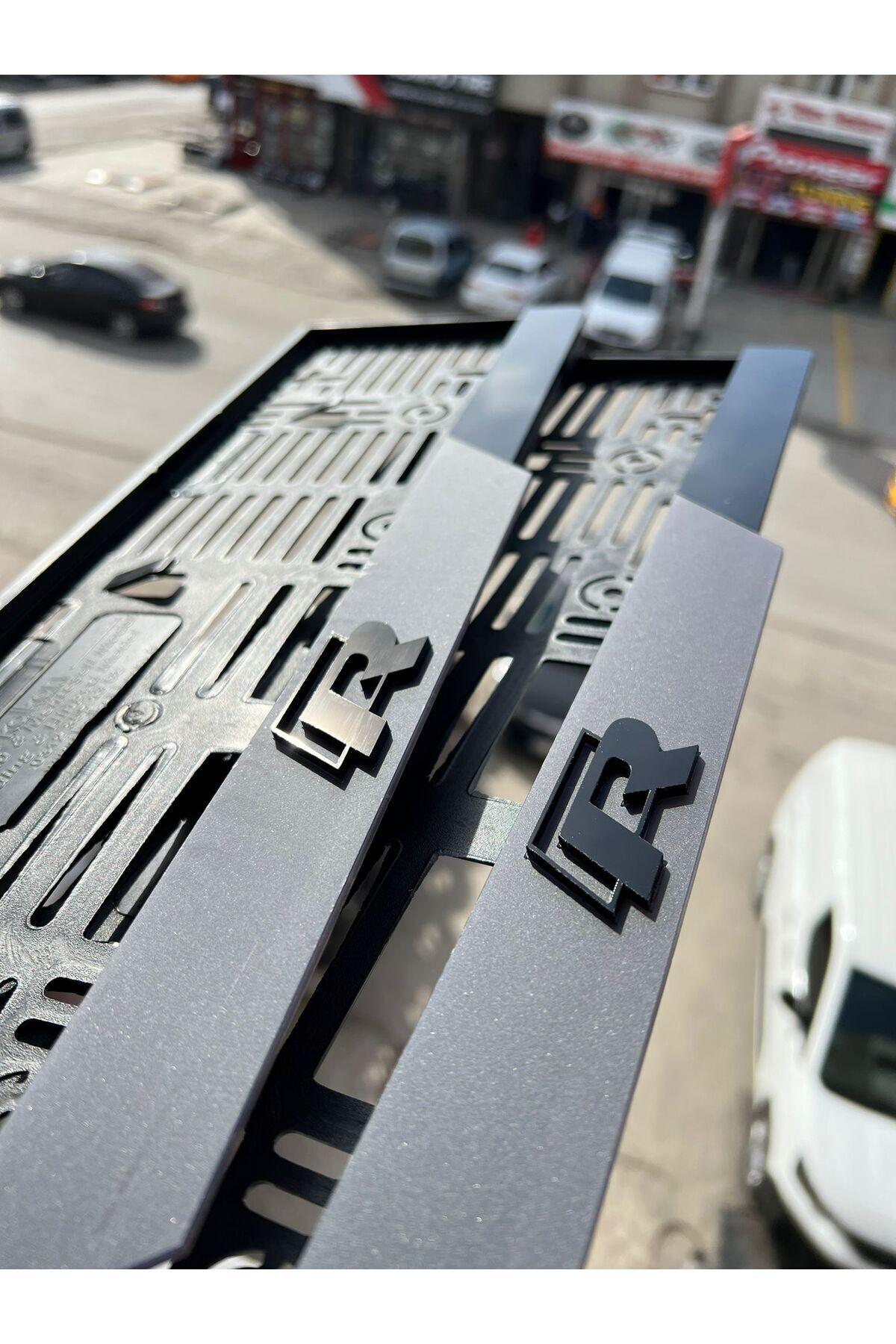 Wolksvagen R Logo Mat Pleksi Plakalık