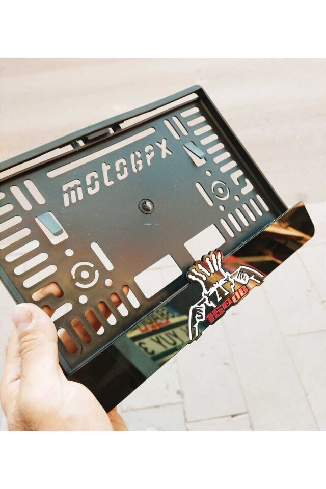 MOTOR PLAKALIK YÜKSEK SES VOLUME LAZER KESİM PLEKSİ ( 1 ADET )