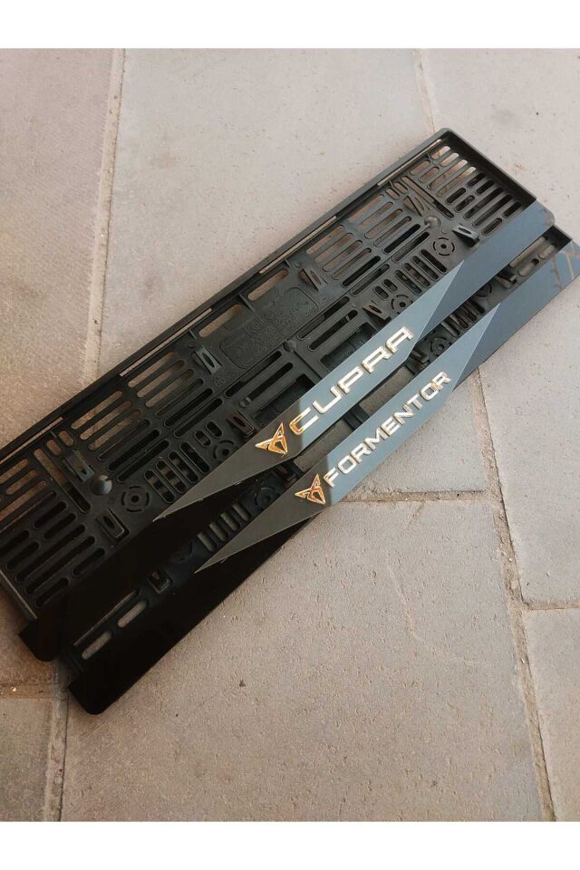 Plakalık Lazer Kesim Pleksi (2 Adet) CUPRA KABARTMA KİŞİYE ÖZEL PLAKALIK | İSİME ÖZEL PLAKALIK