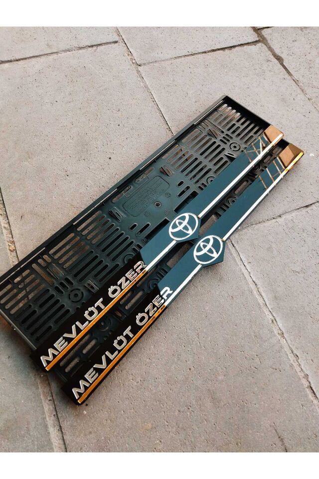 Plakalık Lazer Kesim Pleksi (2 Adet) Toyota KİŞİYE ÖZEL PLAKALIK|İSİME ÖZEL PLAKALIK