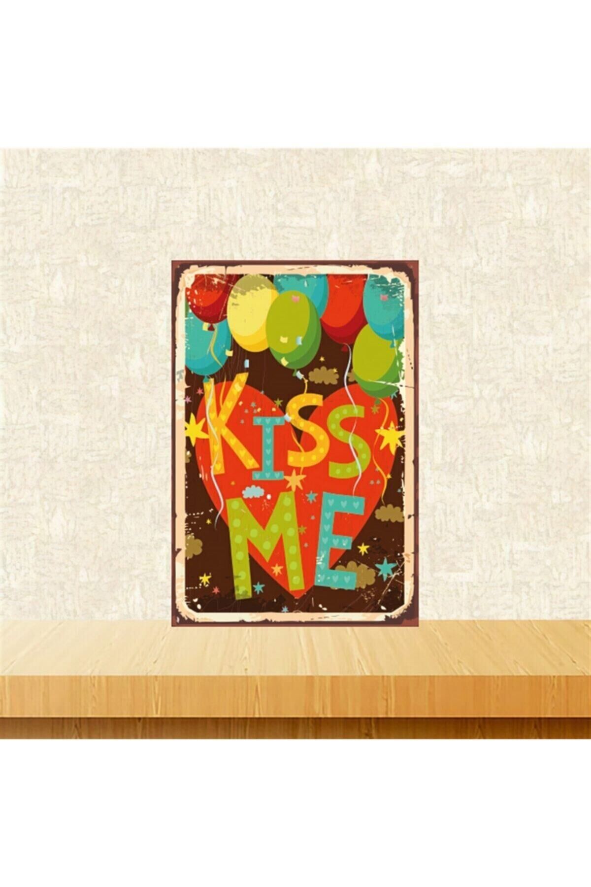 Kiss Me 20-30 Cm Retro Ahşap Tablo Tkfx5295