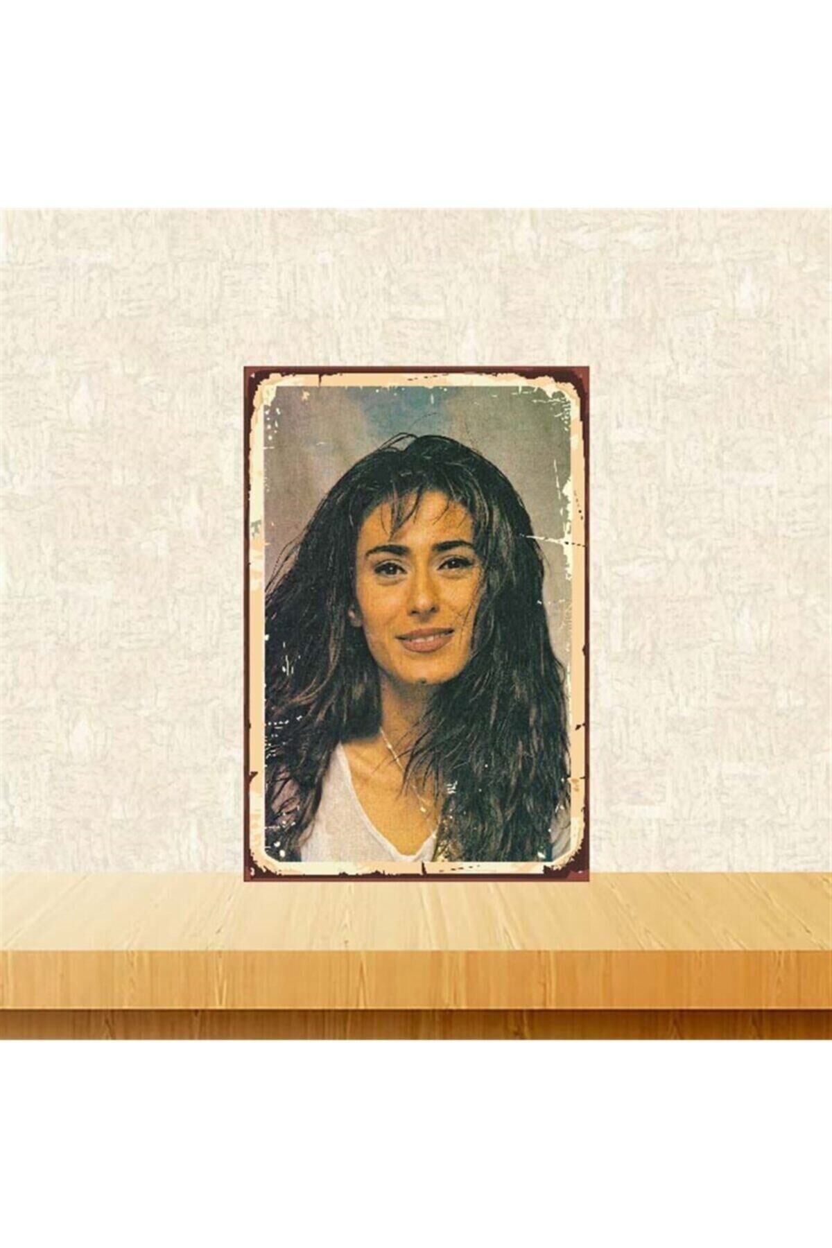 Yıldız Tilbe 20-30 Cm Retro Ahşap Poster Tkfx3858