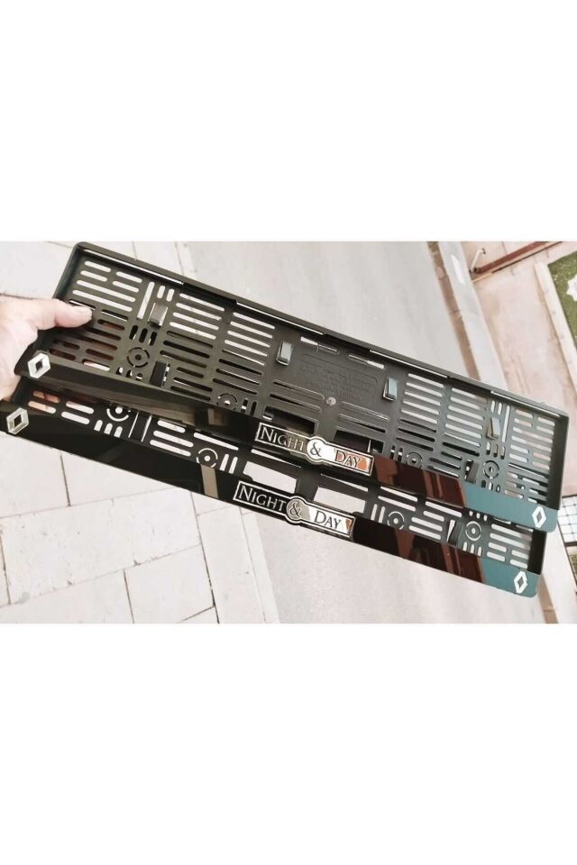 PLAKALIK RENAULT Uyumlu NIGHT DAY LAZER KESİM PLEKSİ ( 2 ADET )