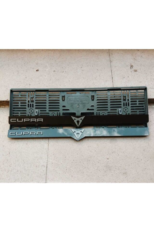 Plakalık Lazer Kesim Pleksi (2 Adet) CUPRA L KİŞİYE ÖZEL PLAKALIK | İSİME ÖZEL PLAKALIK