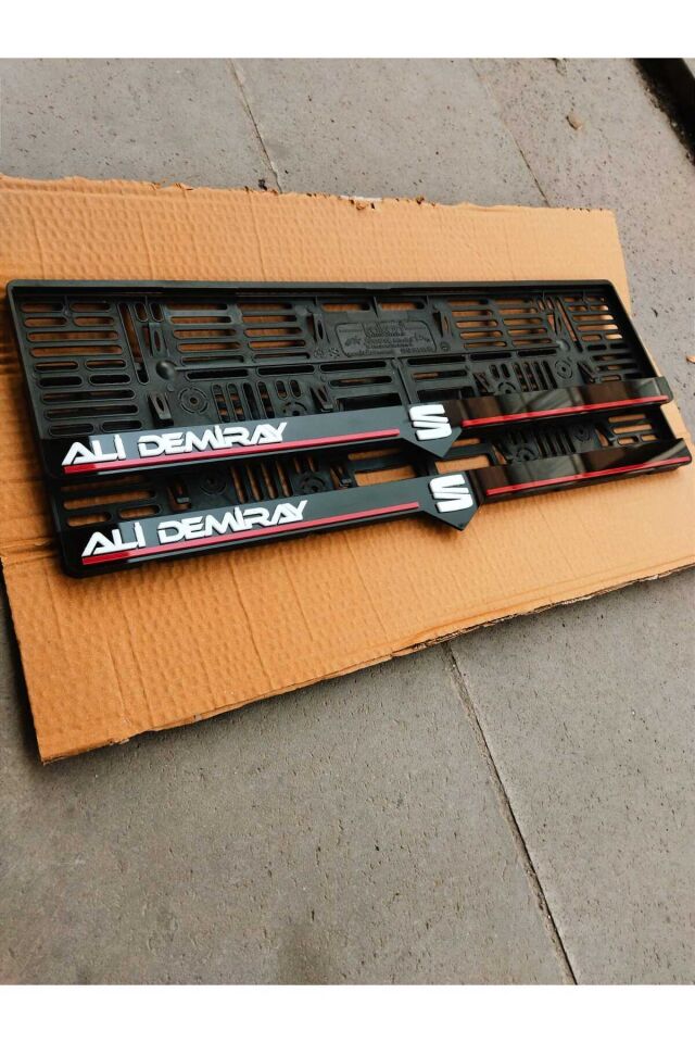 Plakalık Lazer Kesim Pleksi (2 Adet) SEAT LOGOLU KİŞİYE ÖZEL PLAKALIK | İSİME ÖZEL PLAKALIK