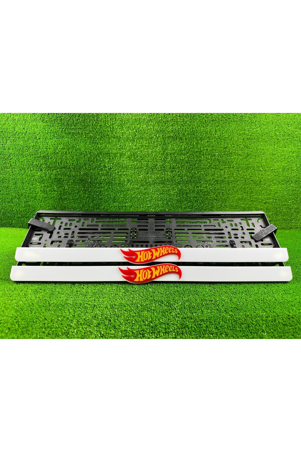 Beyaz 3d Kabrtmalı Pleksi Araba Plakalığı 1 Takım