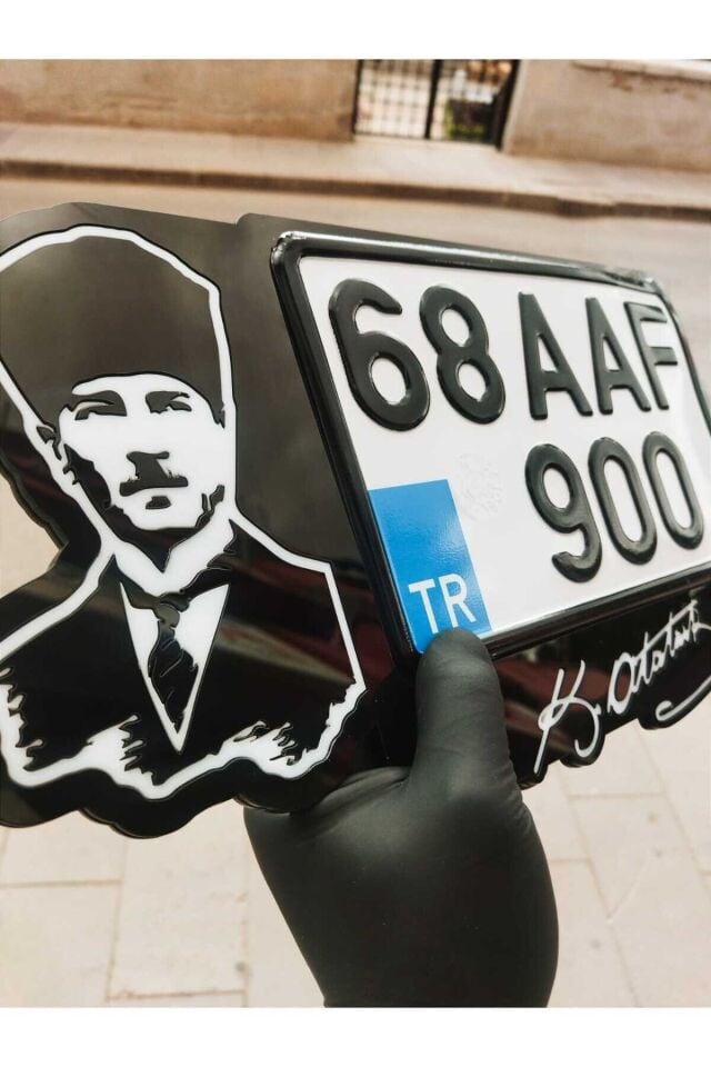 Motor Ve Atv Plakalık Lüks Atatürk Fotoğraflı Isimli, Kişiye Özel ,lazer Kesim Pleksi