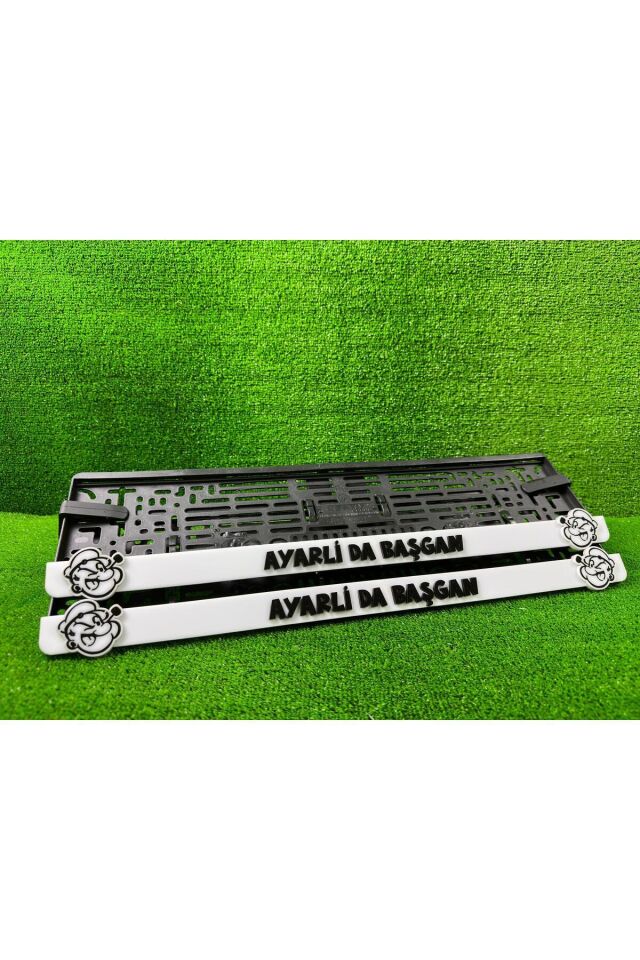 Ayarli Da Başgan Beyaz 3d Kabrtmalı Pleksi Araba Plakalığı 1 Takım