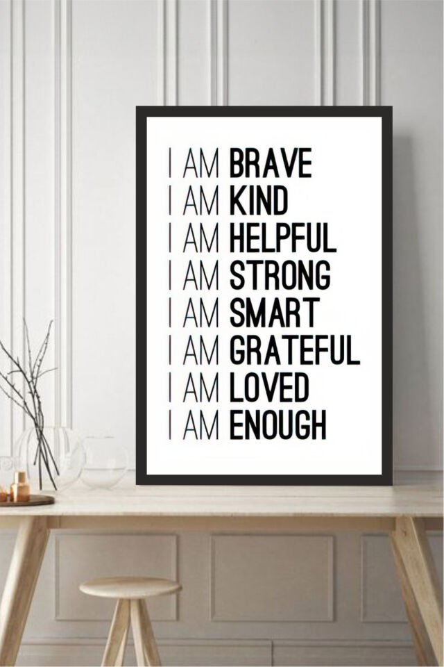 motto yazılı çerçeve görünümlü mdf tablo