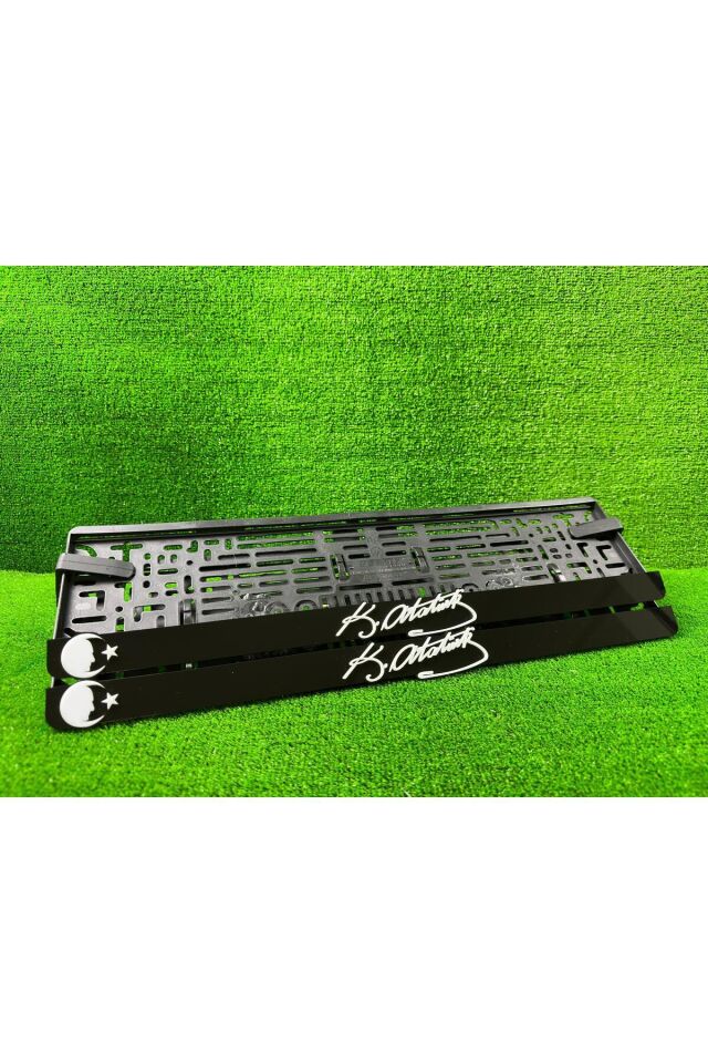 K.atatürk Imzalı 3d Kabrtmalı Pleksi Araba Plakalığı 1 Takım