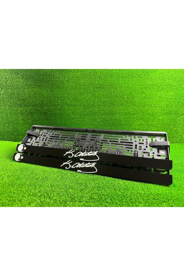 K.atatürk Imzalı 3d Kabrtmalı Pleksi Araba Plakalığı 1 Takım