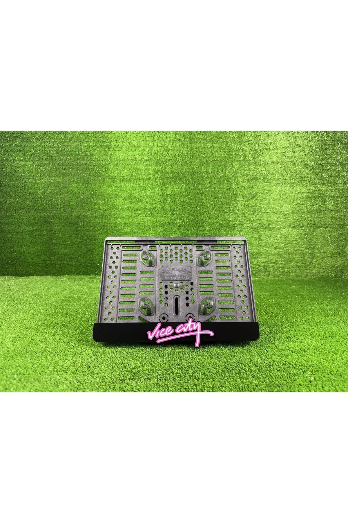 Gta Vıce Cıty 3d Kabrtmalı Pleksi Motor Plakalığı