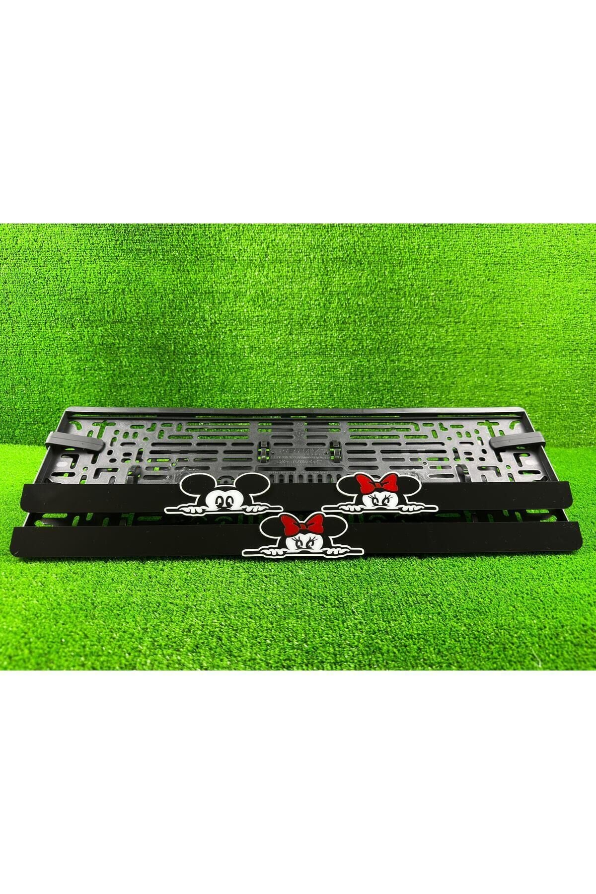 Mickey - Minnie Mouse 3d Kabrtmalı Pleksi Araba Plakalığı 1 Takım