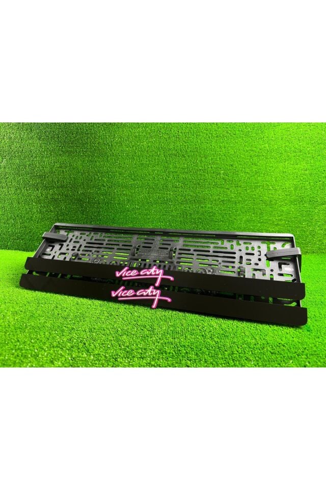 Vice City Siyah 3d Kabrtmalı Pleksi Araba Plakalığı 1 Takım