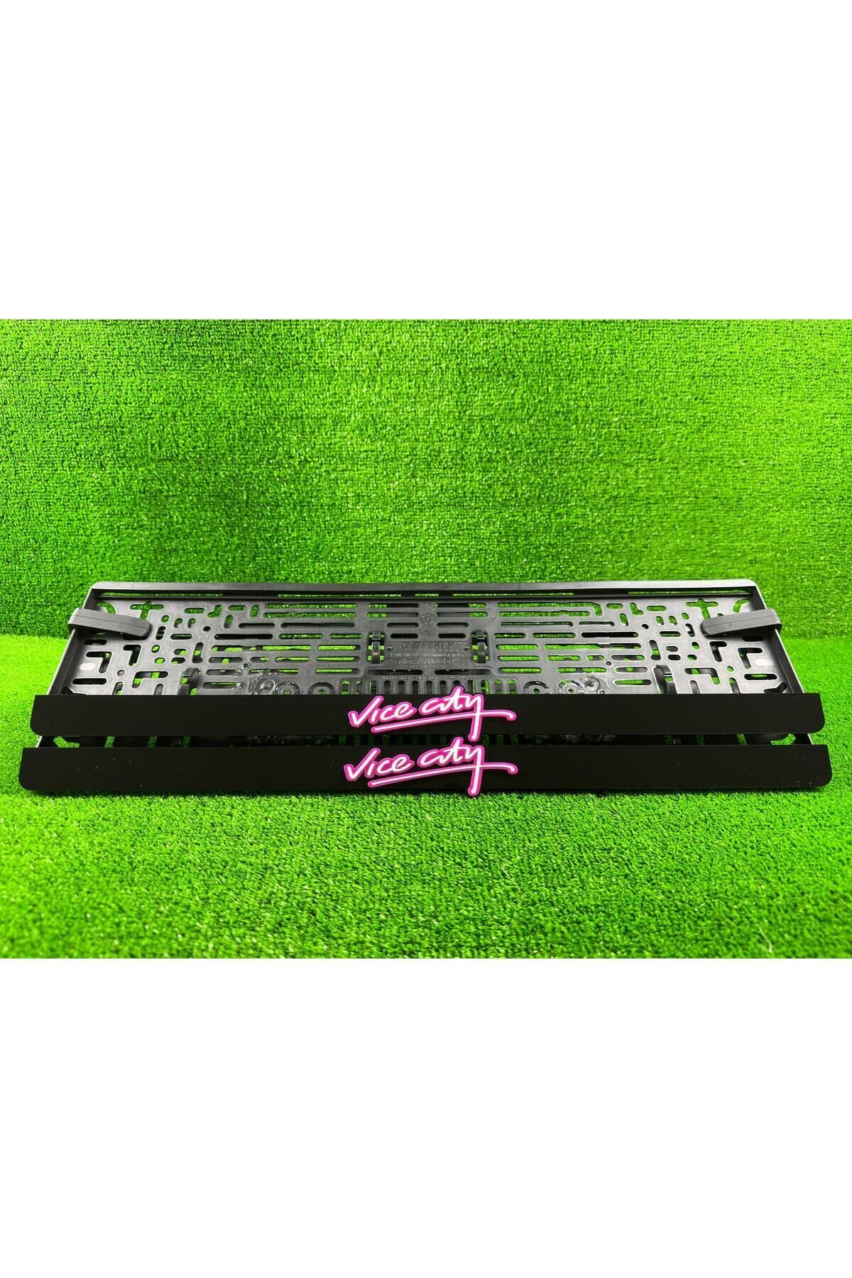 Vice City Siyah 3d Kabrtmalı Pleksi Araba Plakalığı 1 Takım