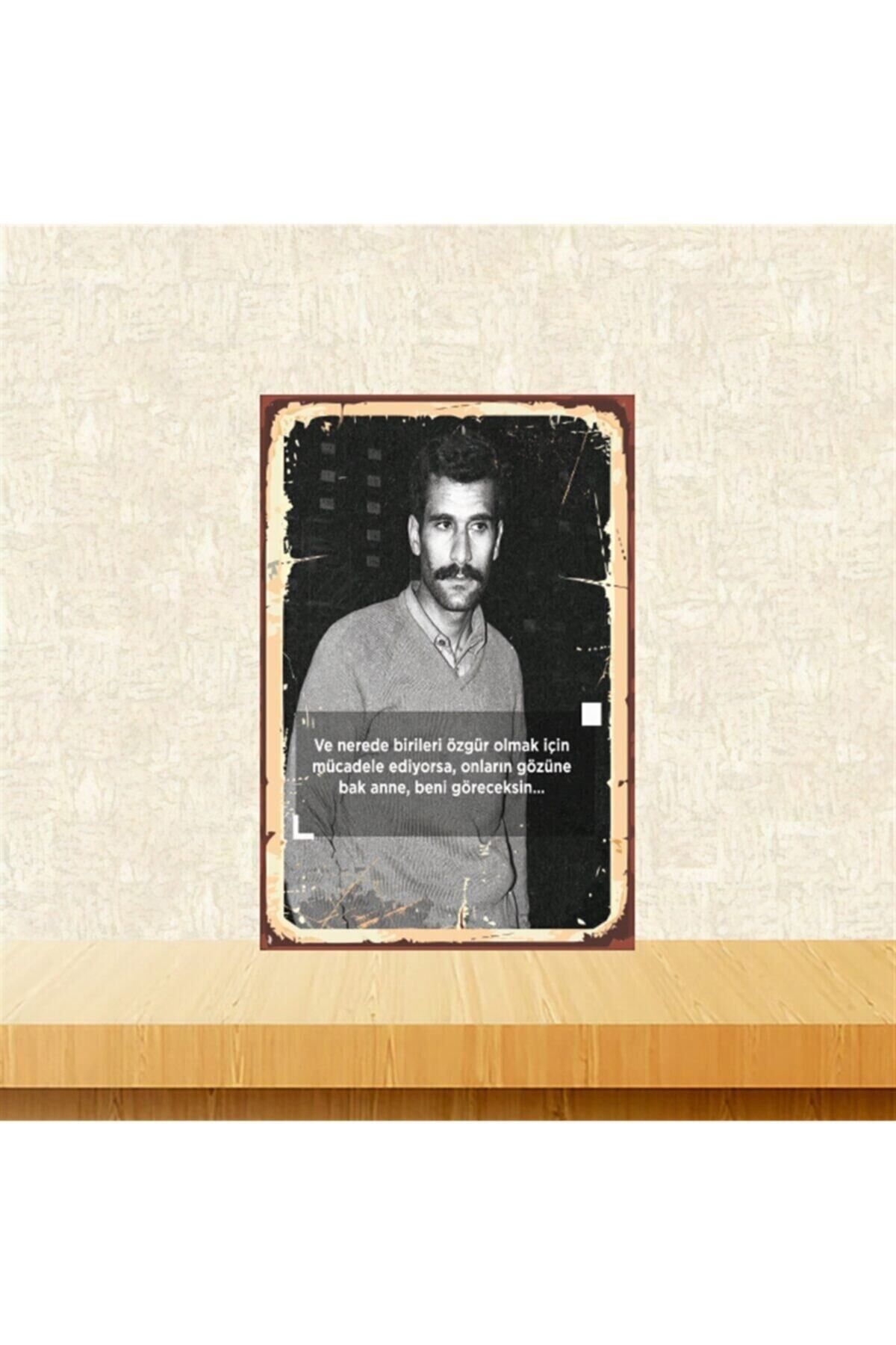 Deniz Gezmiş Nerede Birileri Özgür Olmak Için 20-30 Cm Retro Ahşap Tablo Tkfx4777