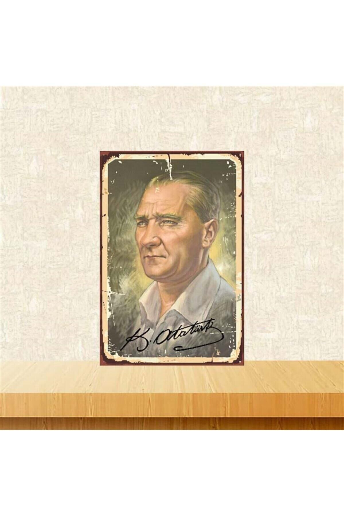 Mustafa Kemal Atatürk Retro Ahşap Poster 20x30 Cm