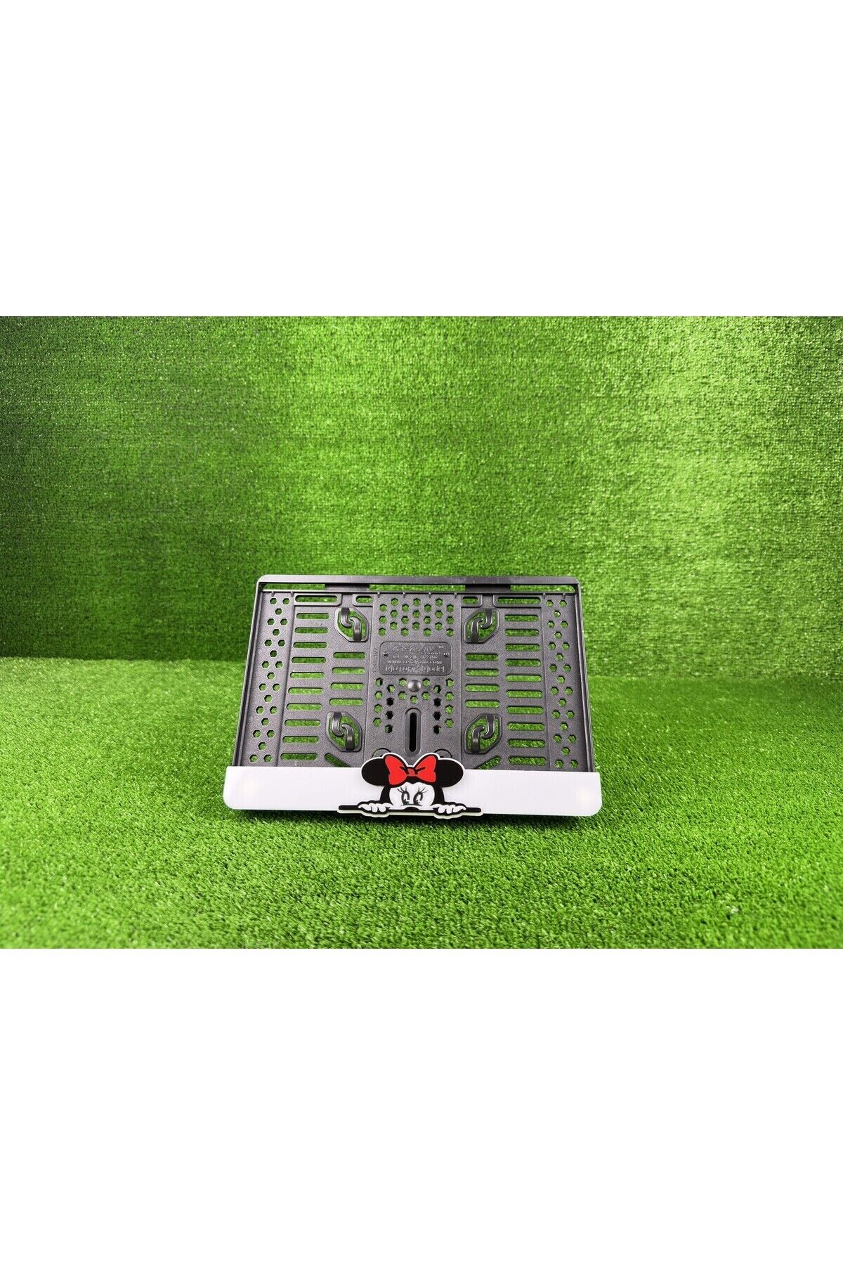 Mickey Mous Beyaz 3d Kabartmalı Pleksi Motor Plakalığı - 1